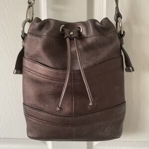 B. Makowsky Brown Leather Bucket Bag Drawstring Metallic Convertible 2000s
